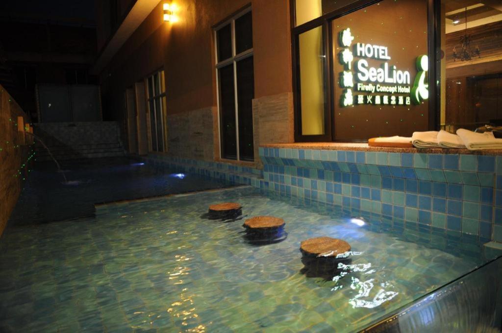 Sea Lion Firefly Concept Hotel Kuala Selangor Dış mekan fotoğraf